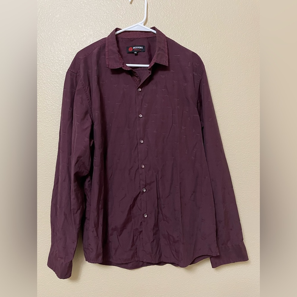 Designs Clothing - Men’s Button Down Shirt (2XL)